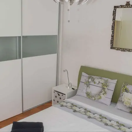 In Porec/istrien 38610 Apartment Porec