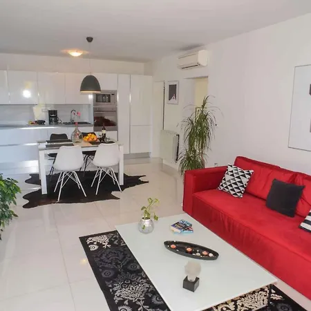 Apartment In Porec/istrien 38610