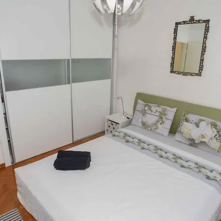Apartment In Porec/istrien 38610 Porec